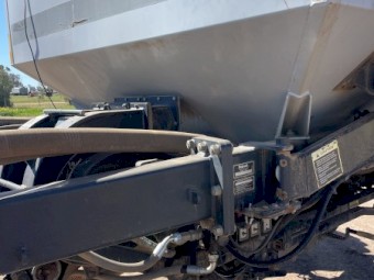 2012 Flexicoil 2340 Trailing Air Cart