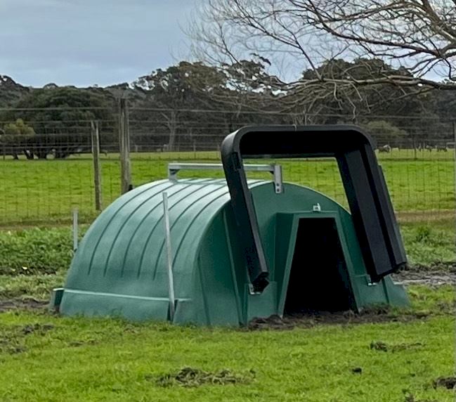 2021 Pig Farrowing Crates/Huts
