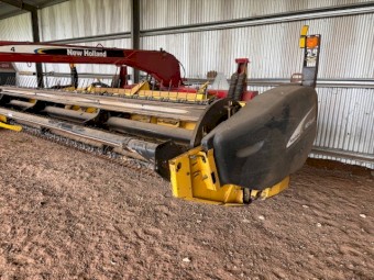New Holland 1475 Mower Conditioner