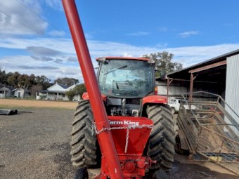 2022 Farm King 180 Roller Mill