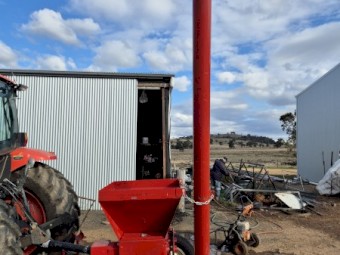 2022 Farm King 180 Roller Mill