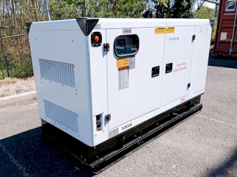 50kVA 4 Pole Brushless Isuzu Powered Diesel Generator 415V