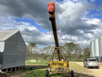 Keogh 9 inch 40 ft auger