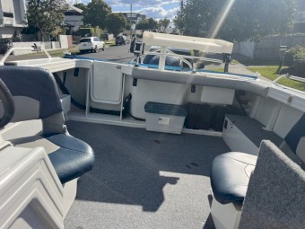 2011 Stessco Bow Rider FS550 with Trailer & 115ho Yamaha Outboard Motor