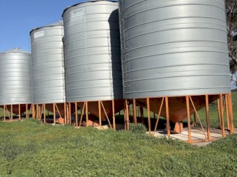 4 73t Sherwell silos
