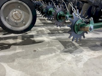 2018 Serafin/Simplicity 17000 Air Seeder