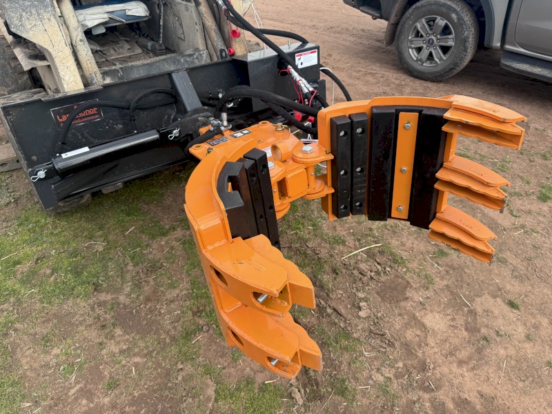 Landhonor Skid Steer Hydraulic Grab