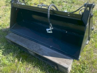 Challenge 4in 1 bucket 