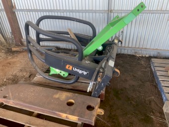 Unigrip Silage bale Handler