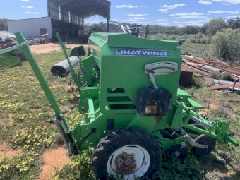 Disc Seeder with Press wheels