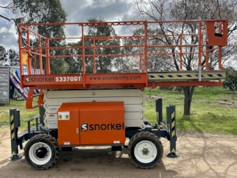 Snorkel 3370RT Scissor Lift