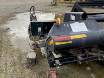 MacDon 3000 Windrower Swather