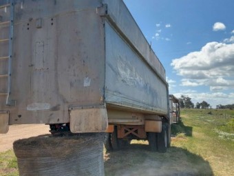 Bogie Tipper Ball Race 26ft x 7'