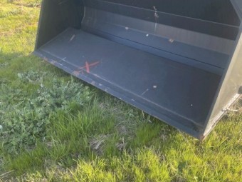 Challenge 4 in 1 bucket 