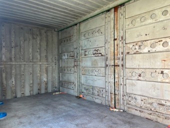 20ft Vented side door containers