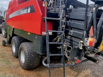 2009 Case IH LBX432 Large square