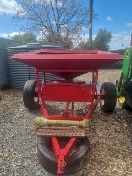  Super/fert  spreader