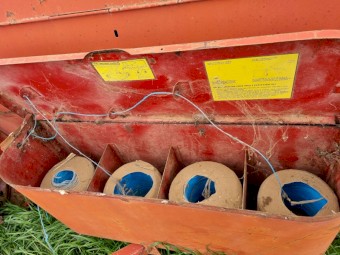 Used small baler SPERRY New Holland