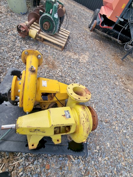 High pressure water pumps