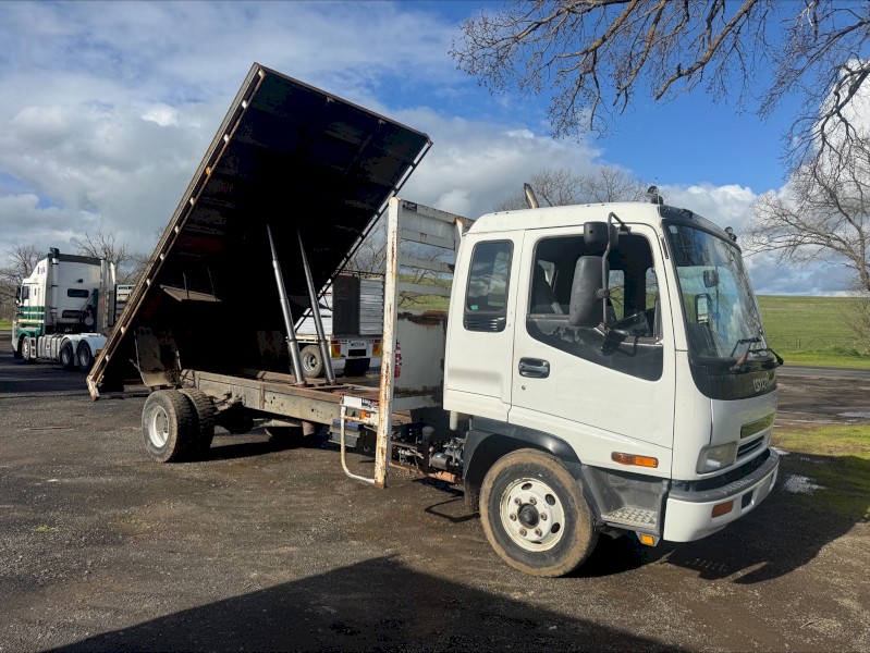 2002 Isuzu FRR 500 Flat Bed Tipper