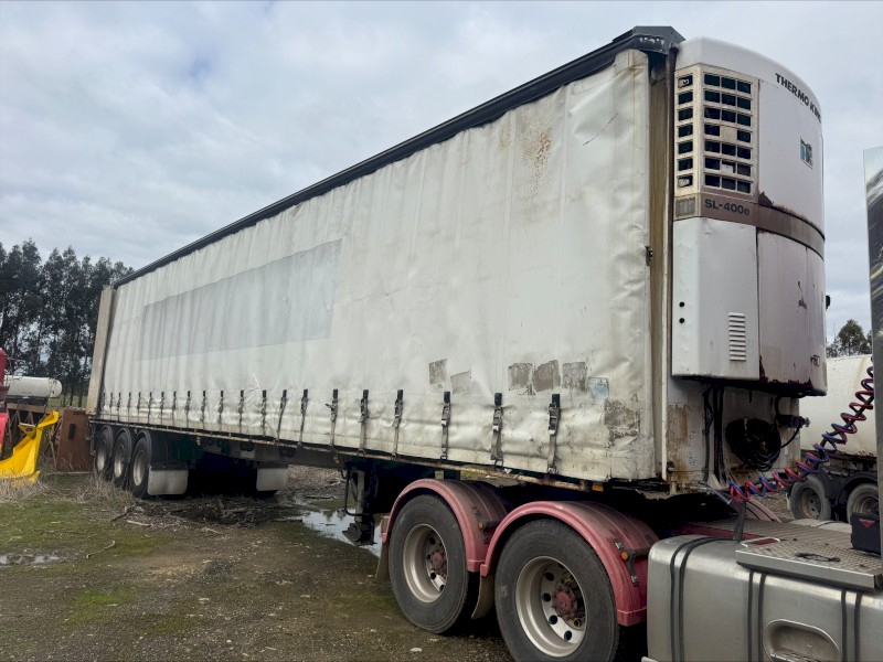 2007 Krueger Curtain side Chiller 