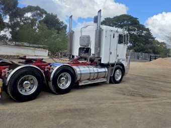 1992 Kenworth Cab over with Tandem Float