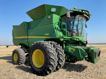 2016 John Deere S680 Header with 640FD front
