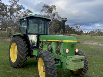 John Deere 3650 Tractor