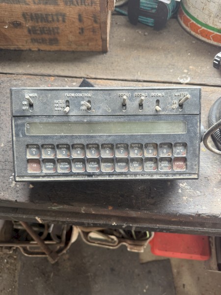 1000LT Goldacres Traymount with 30m Hosereel & Raven Controller with Solenoids & Electrics