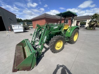 John Deere 5055E with Titan 7300 Loader 