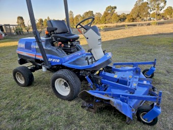 Iseki SF310 Commercial 4WD Mower