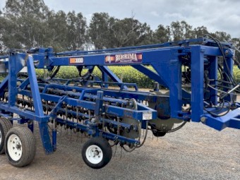 2009 Berrima BR1000 Hay Rake