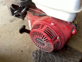 Honda GX 390 petrol engine