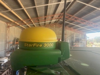 John Deere Starfire RTK 3000 Receiver