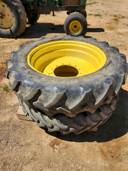 Front wheels and spacers 