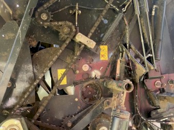 2015 New Holland  RB150 round baler