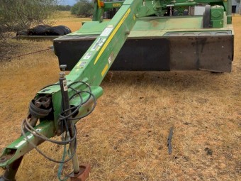 John Deere 835 MoCo WRECKING