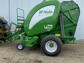 2014 McHale V640 round baler