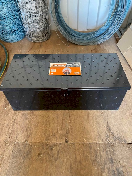 Waratah THUMPA Pneumatic Post Driver