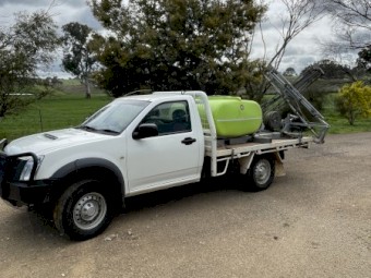 2011 Isuzu Single Cab Ute with 10m TTI Pasture Boom
