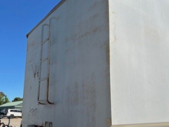 2005 John Parson Tri-Axle Chassis Tipper