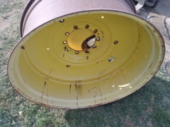 John Deere Outer Dual Rims 42x18 inch