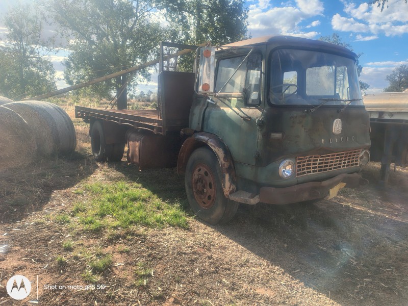Bedford tk tipper farm truck