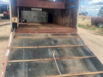 14ft Horse Float with Truck Tray