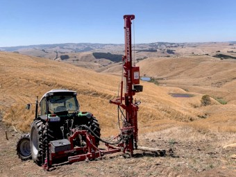 Kinghitter | Series 2i 450 Post Rammer + Dominator Base