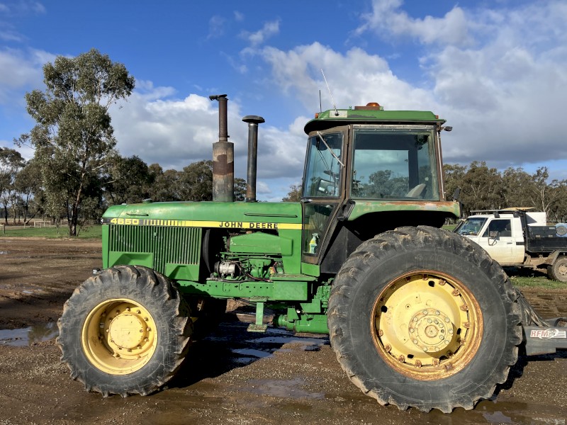John Deere 4650 Tractor