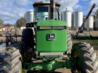 John Deere 4650 Tractor