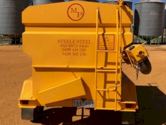 Trailed Sheep Grain Feeder 