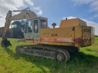 Kato 1250 30-ton Excavator