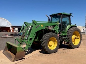 2008 John Deere 7930 Tractor with Bucket